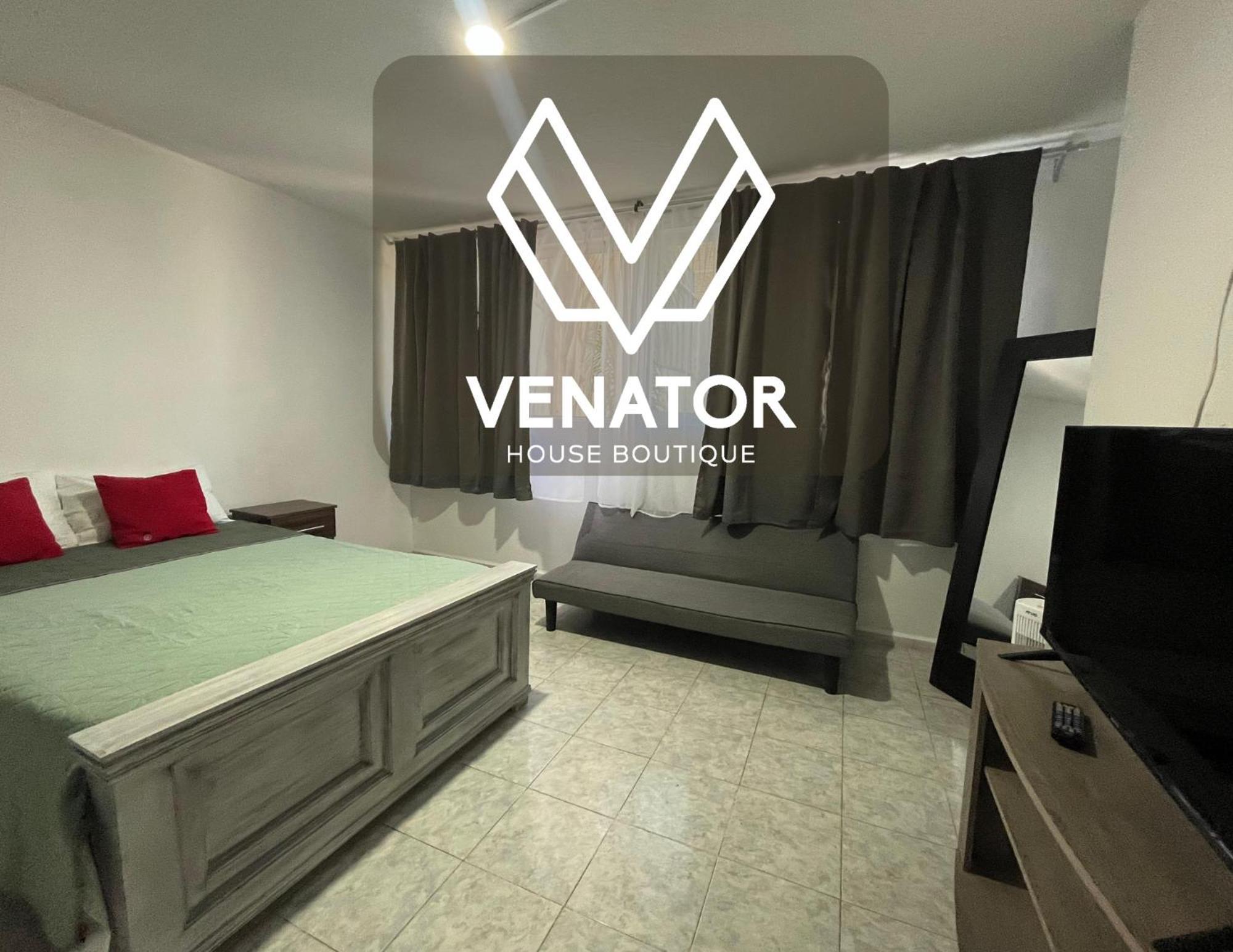 Apartament 8 Venator House Boutique León Zewnętrze zdjęcie
